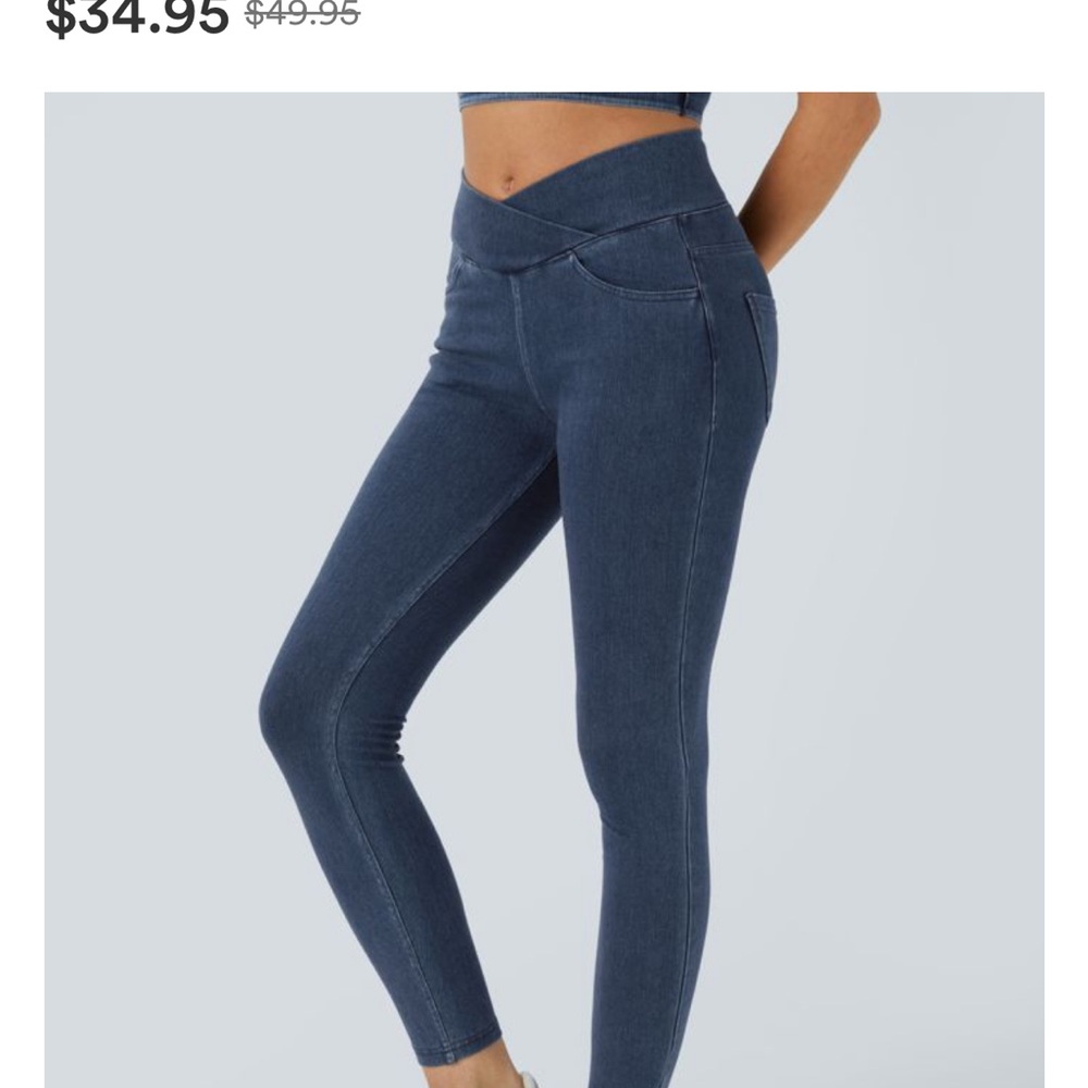 NWT HALARA Women’s Cross-Waist Indigo Jeggings